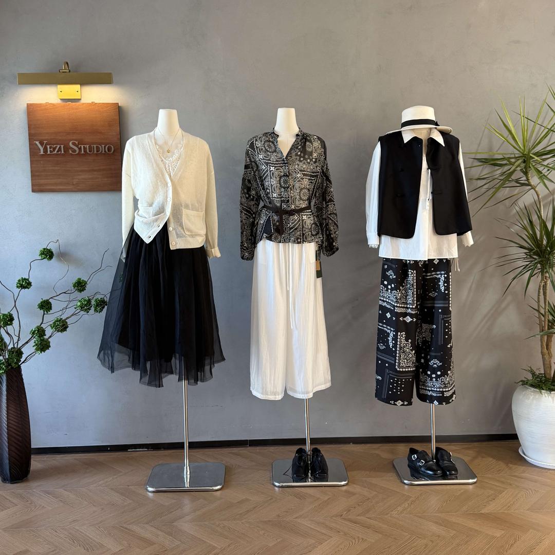 YEZI STUDIO叶子定制线下店