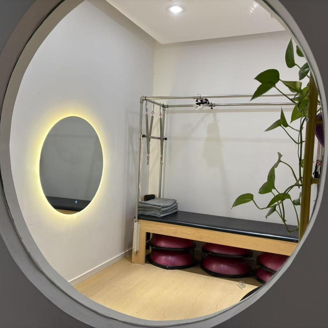 张郡瑜伽普拉提