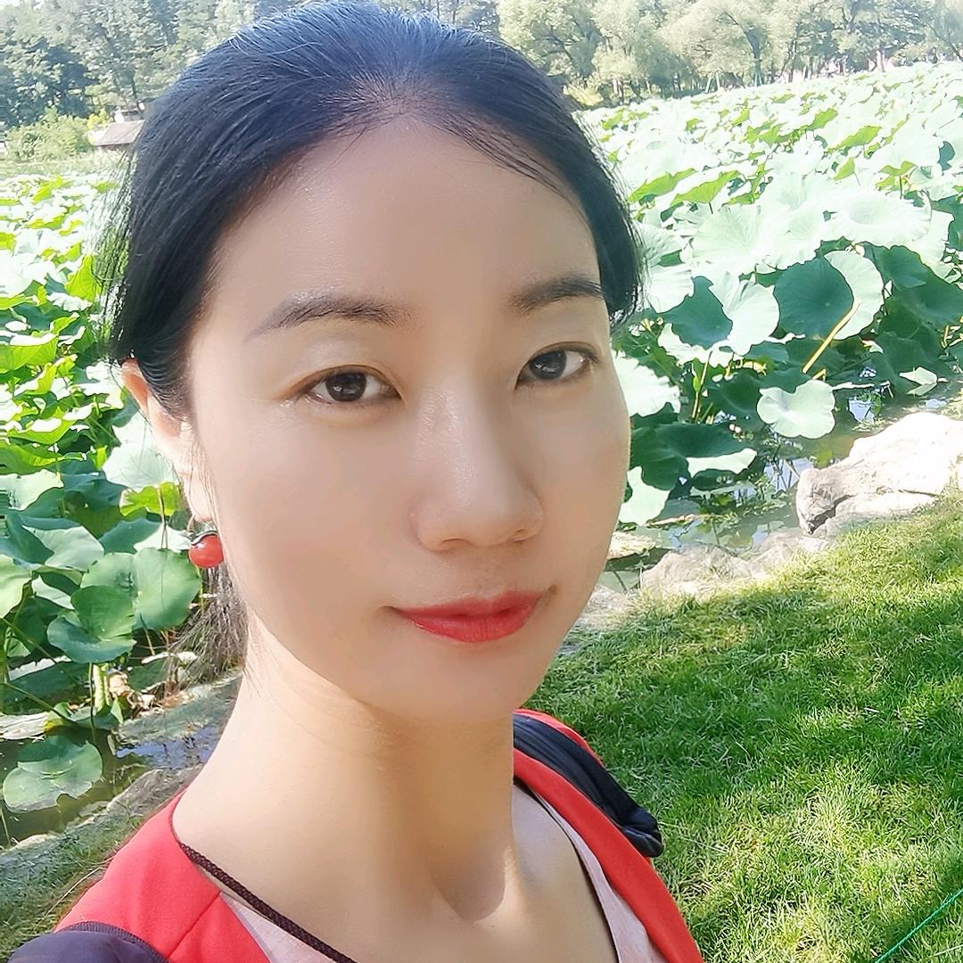 璞美人•曼易美容养生店