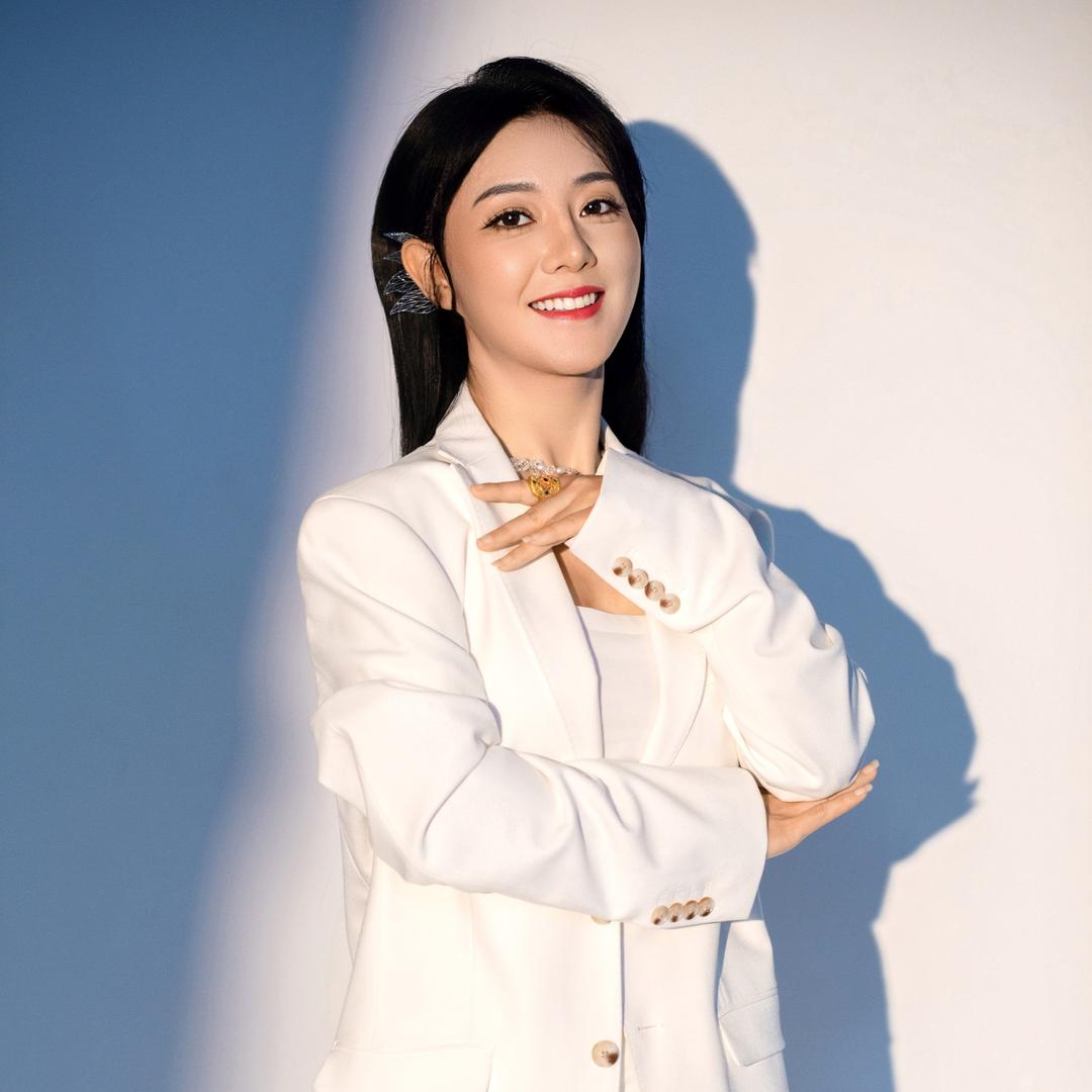 领秀艺匠九变十化