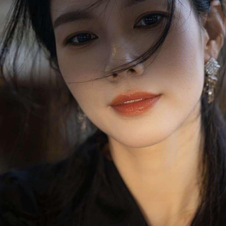 监利生活家地板莎
