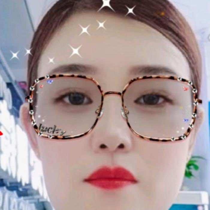 百亮眼镜(招贤店)原宝芬