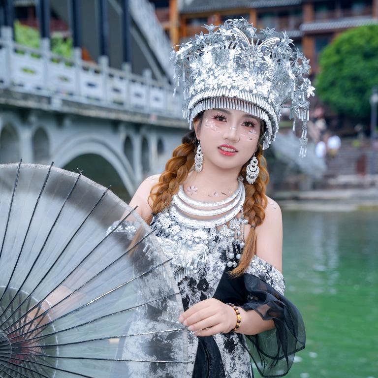 星空潮玩馆小彩