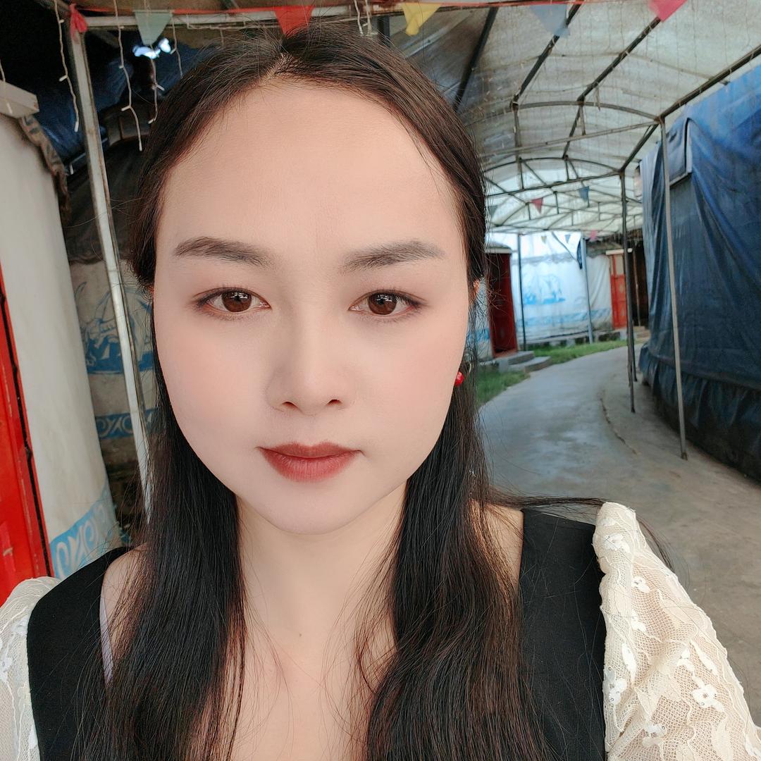 通山牧羊山庄吴姐