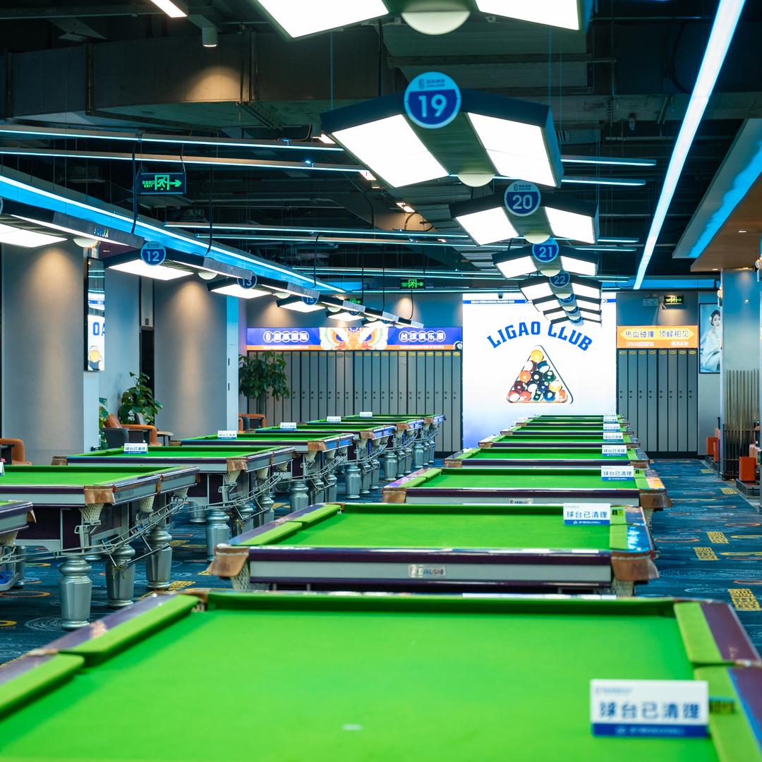 利高桌球龙华百佳华店