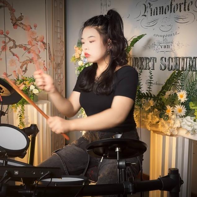 港口教架子鼓的蒋老师（港口天悦艺术）