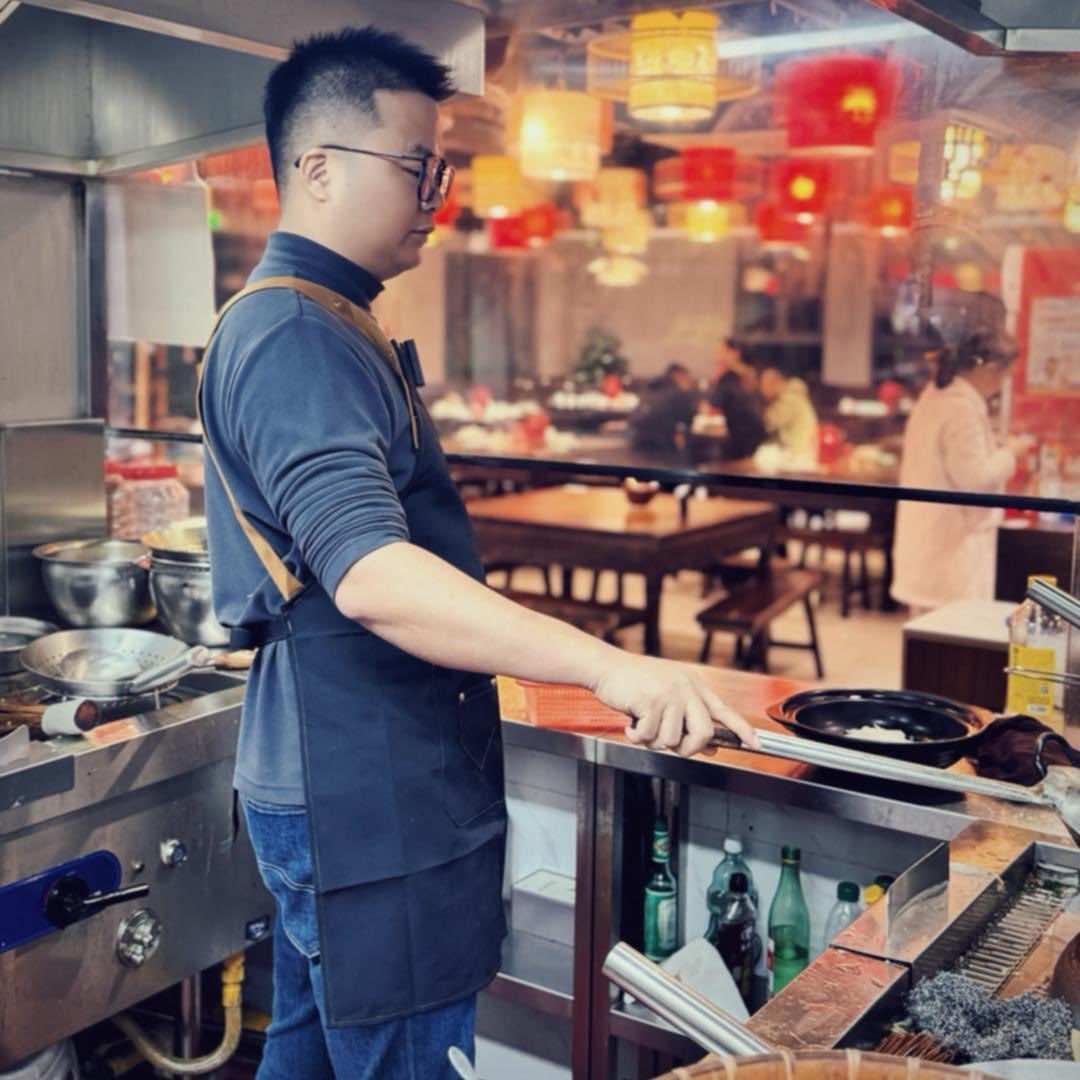 《上虞食湘渔府》·阿乐