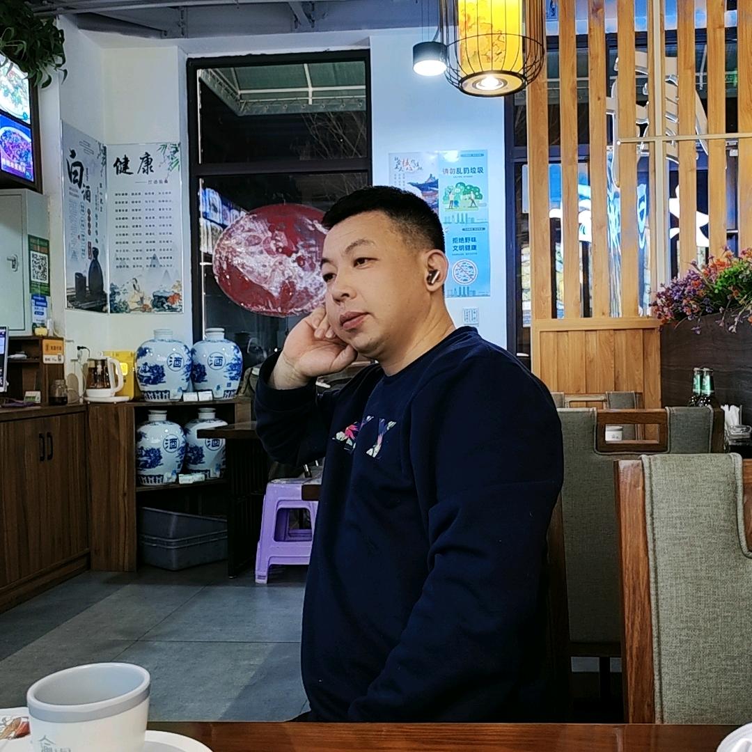 渝大厨鹏哥