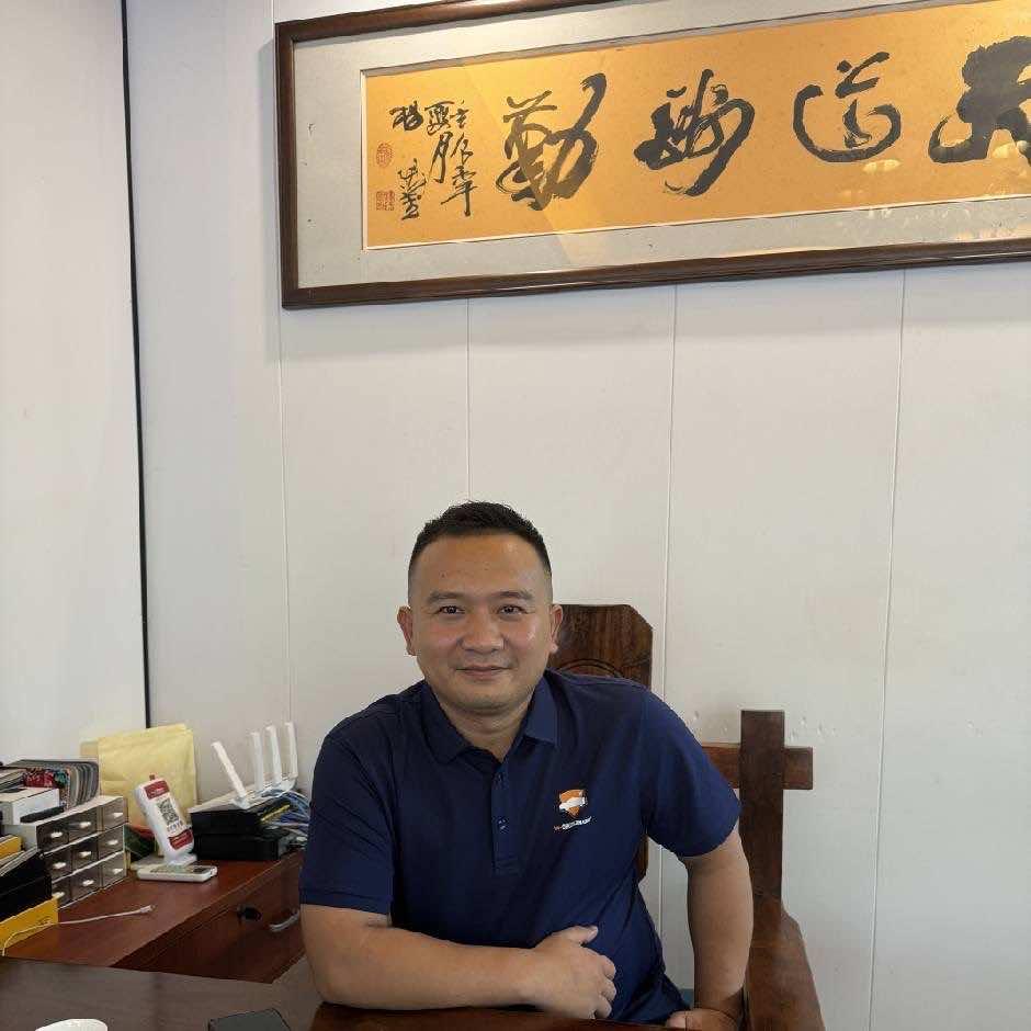 番禺贴膜佬老杨