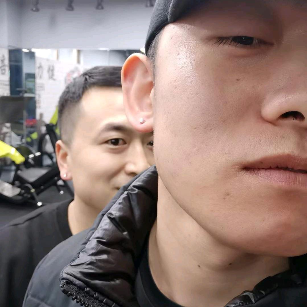 柳林县九块九面馆