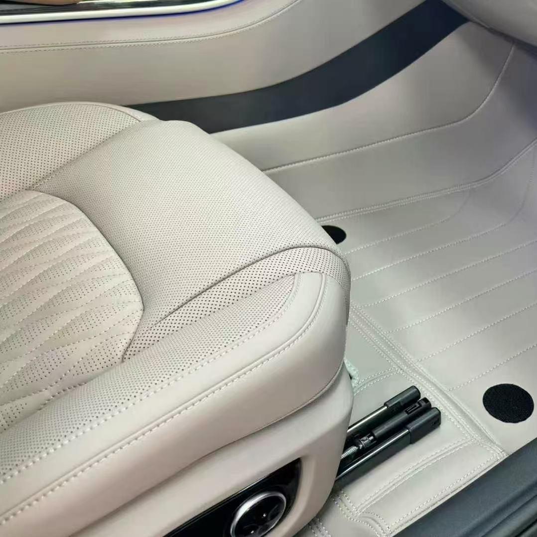 富镇纳尔隐形车衣纳维亚脚垫工厂