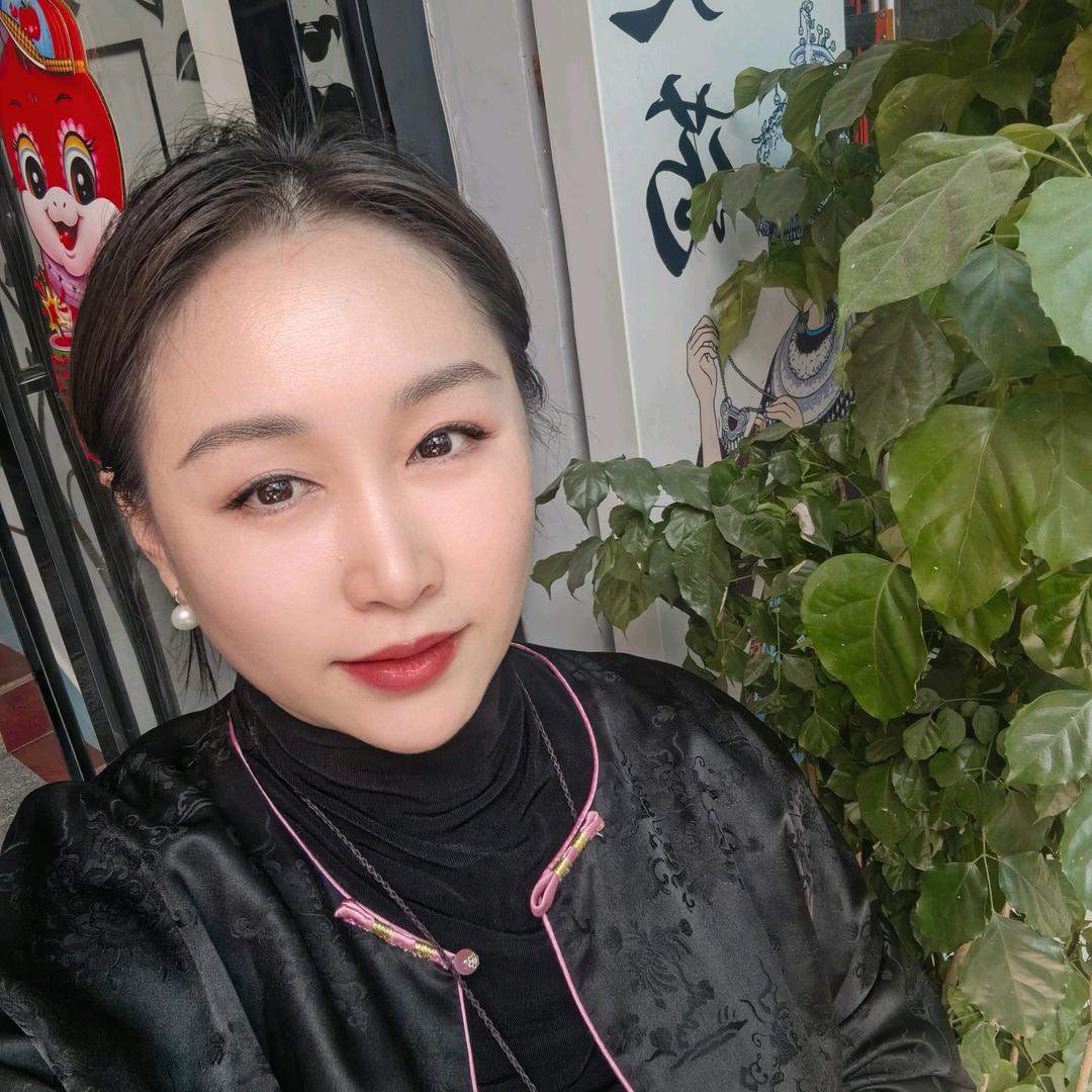 婉美·形象设计