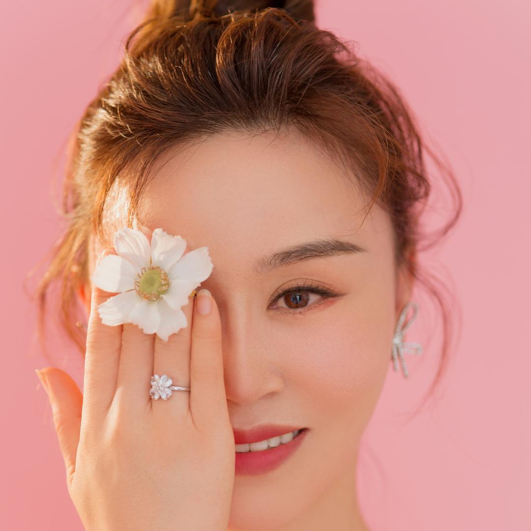 李串串老板娘