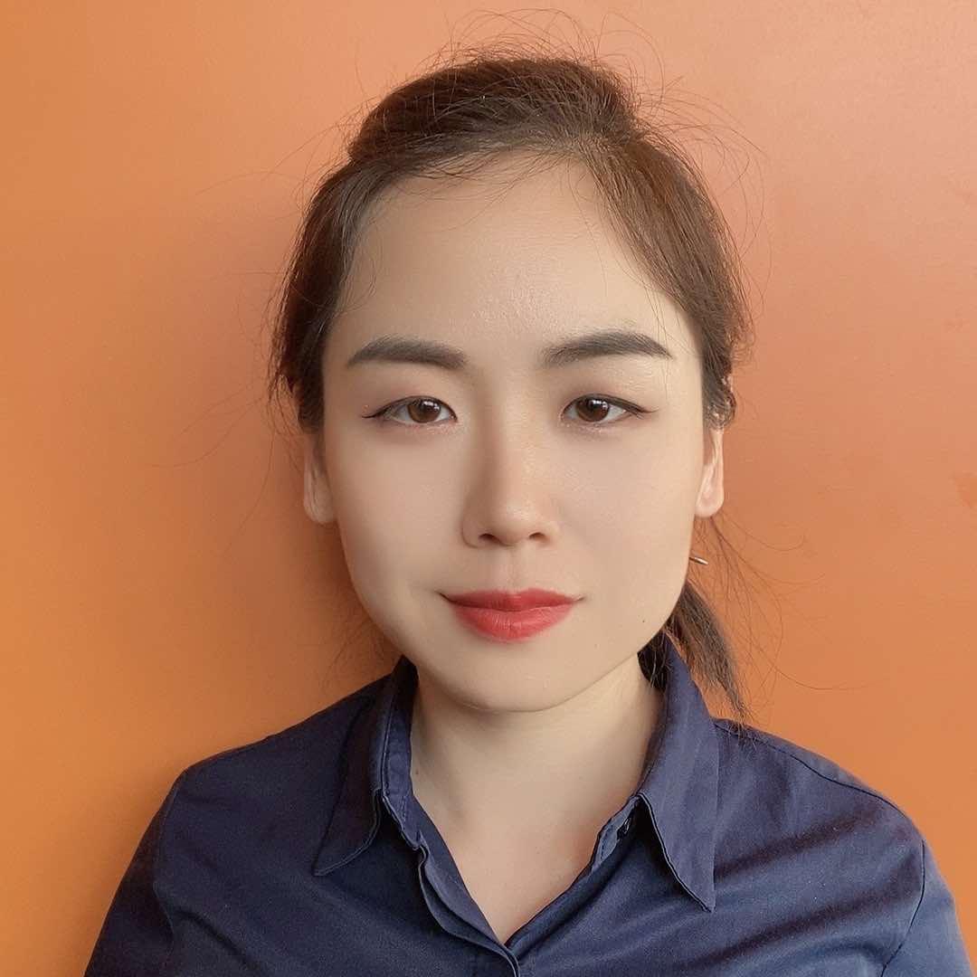 郭姐：武汉藏龙岛老街烧烤湖经店