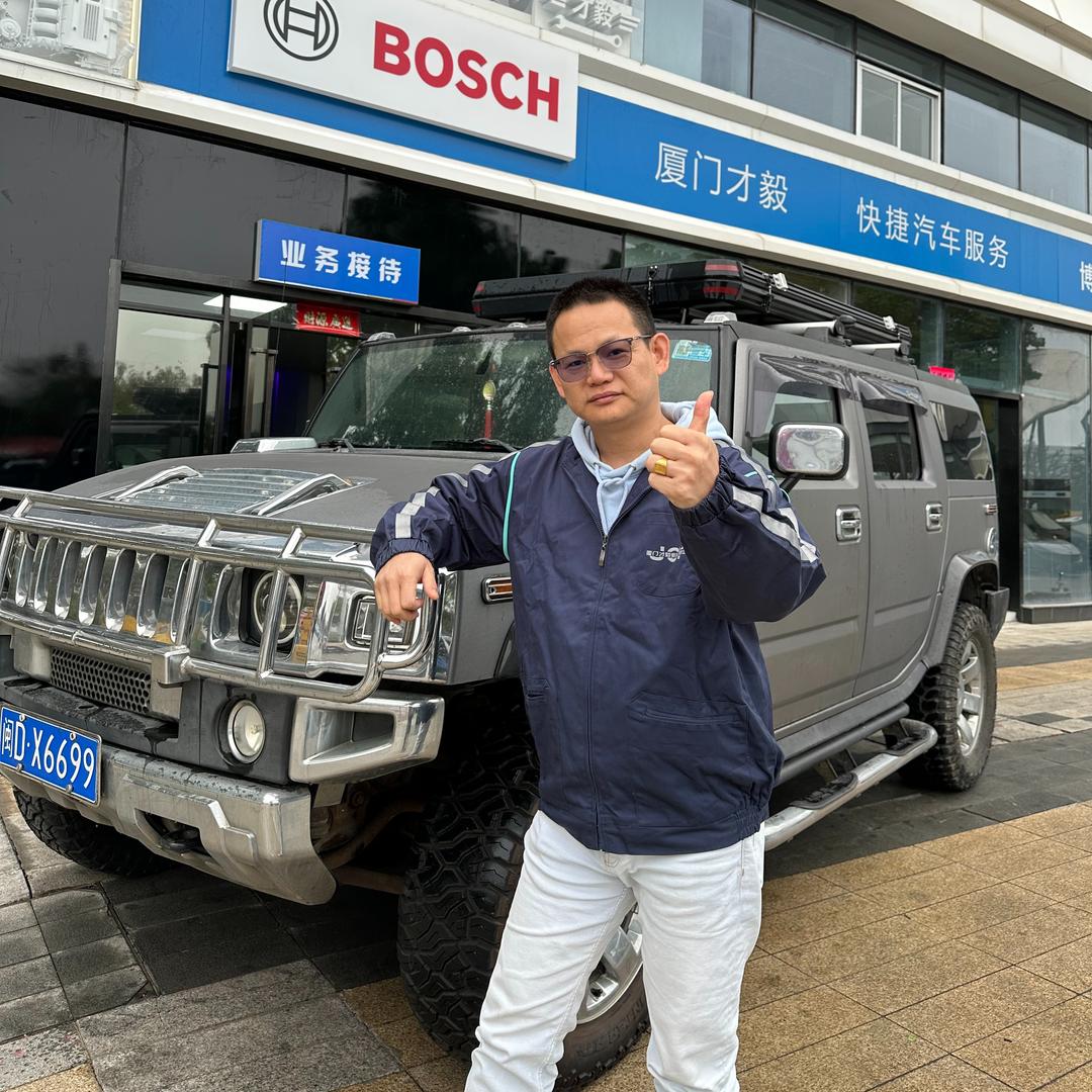 厦门才毅鹦鹉微创点喷