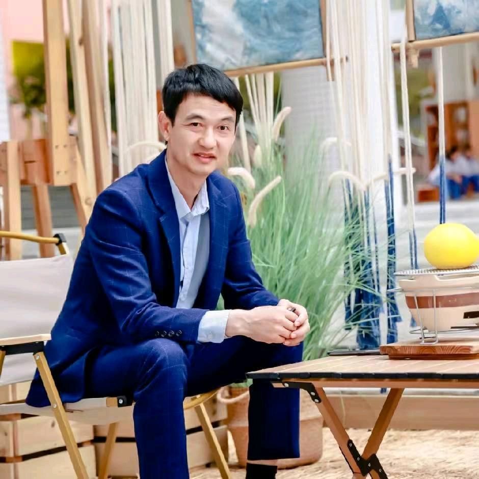 菜博士农场主曹昊