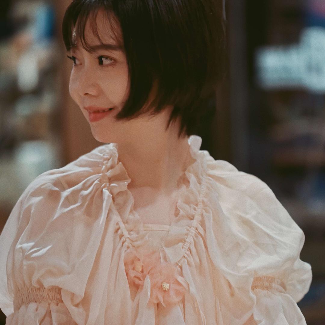 串客来一手官方号