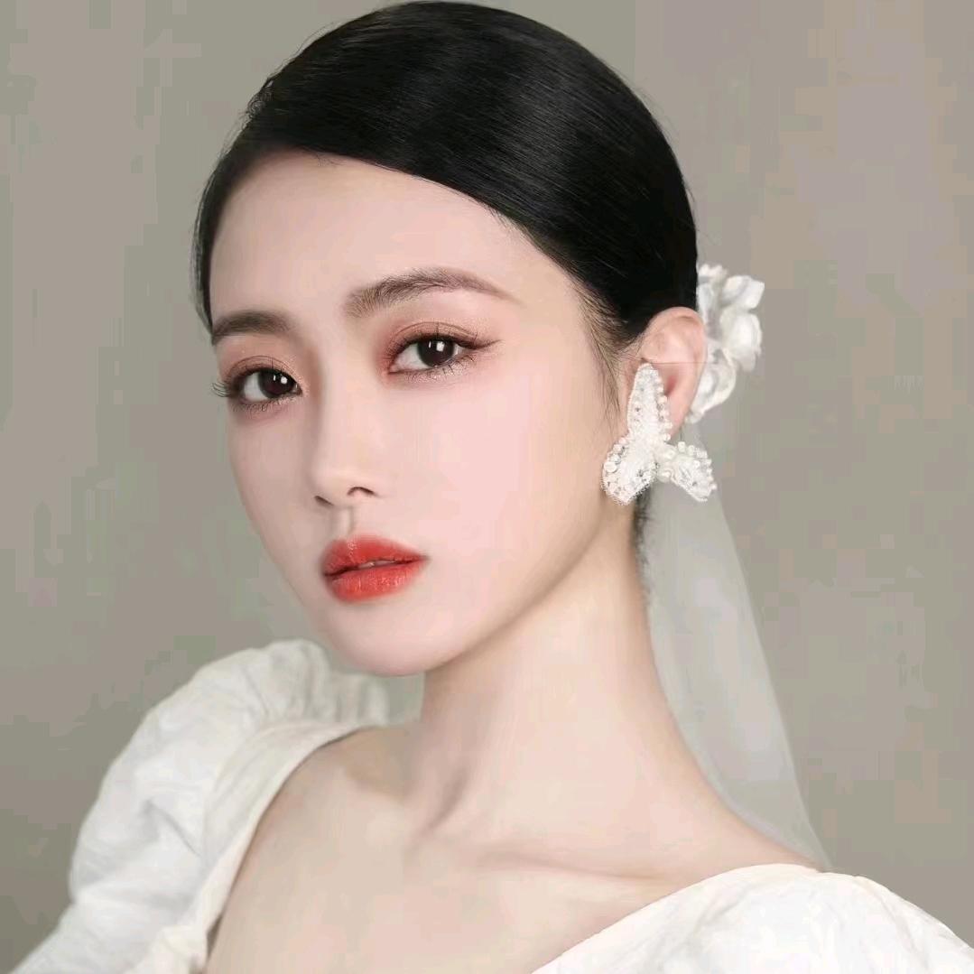 信阳市浉河区小美人化妆美甲工作室