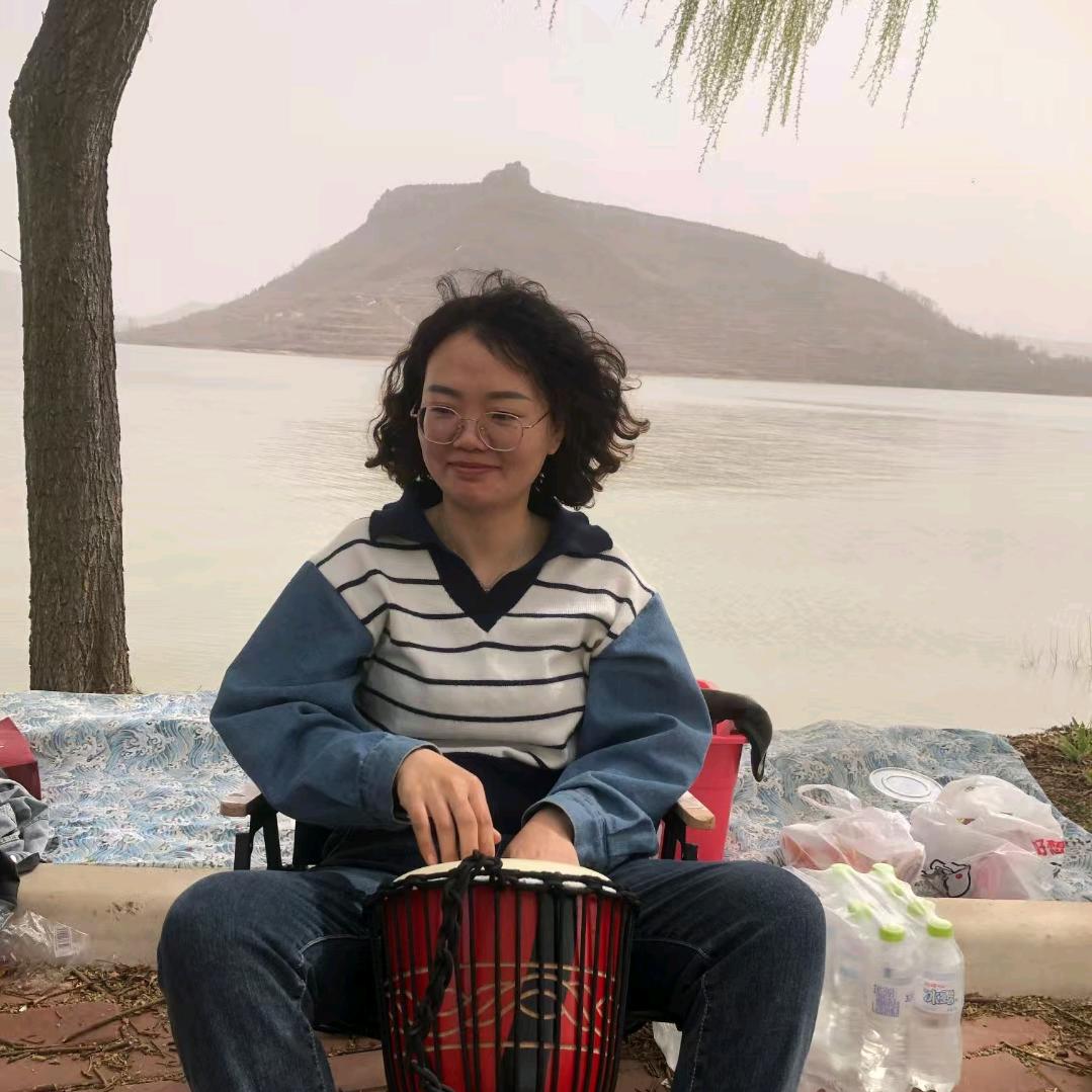 童乐美术耿老师