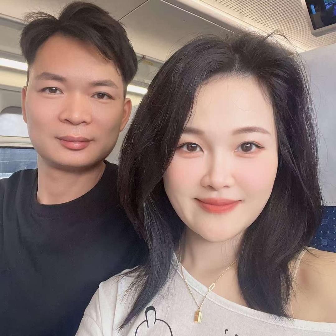 华哥夫妇贴膜（清远言澈尊膜）