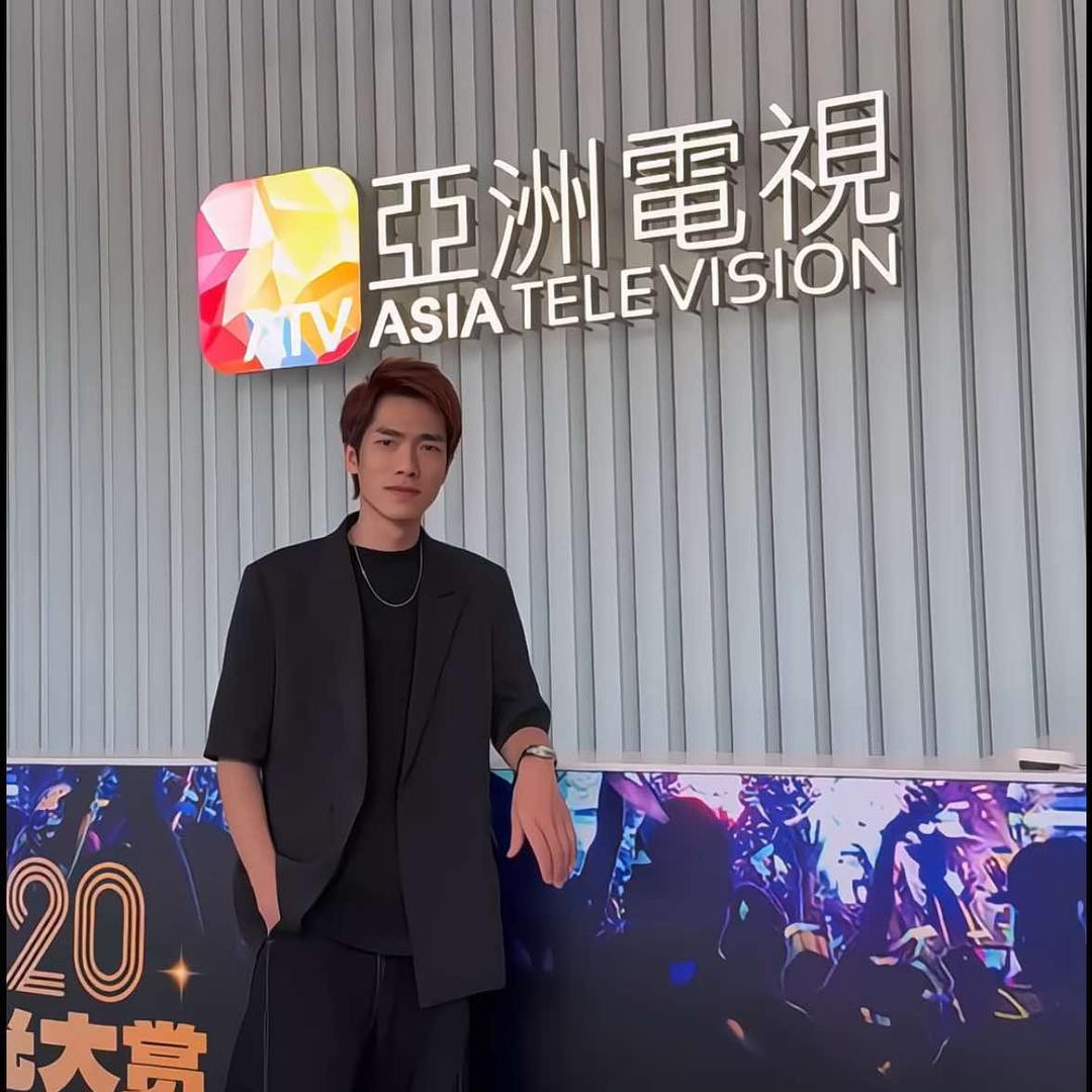 深圳潘潘发型设计
