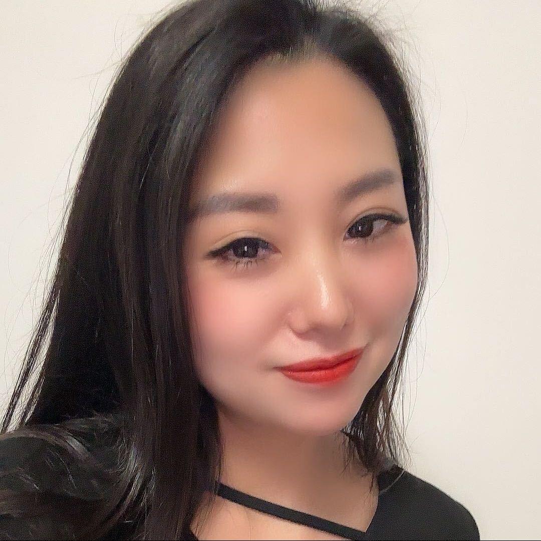 张美丽暴打柠檬茶官方号