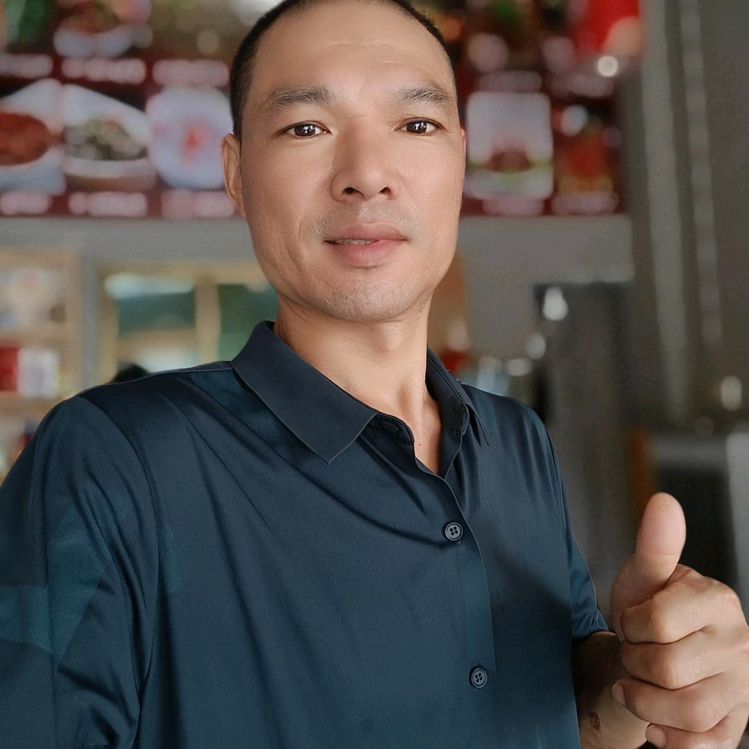 吉安红妹子烧烤小海鲜（黑哥）