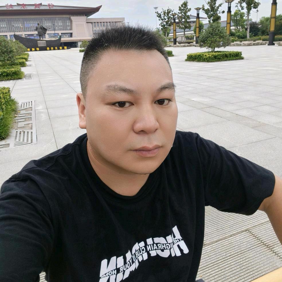 舒城艺彩装饰画工厂店