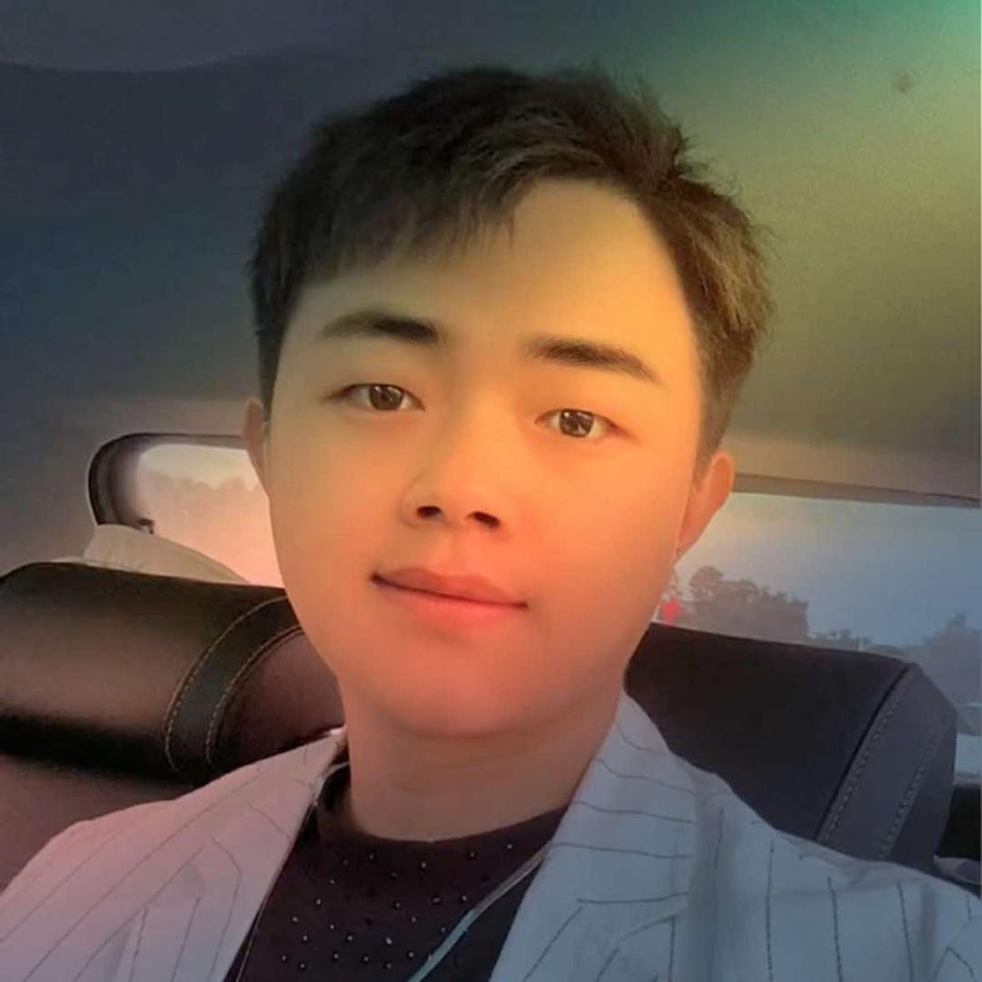 龙山阿良发型设计（瑞丽）