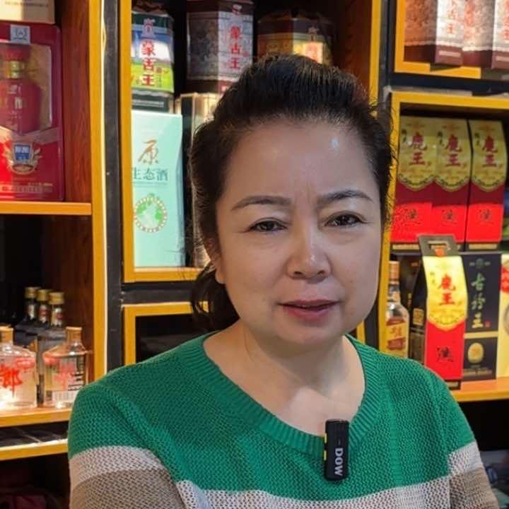 三姐妹汆丸子烧烤店