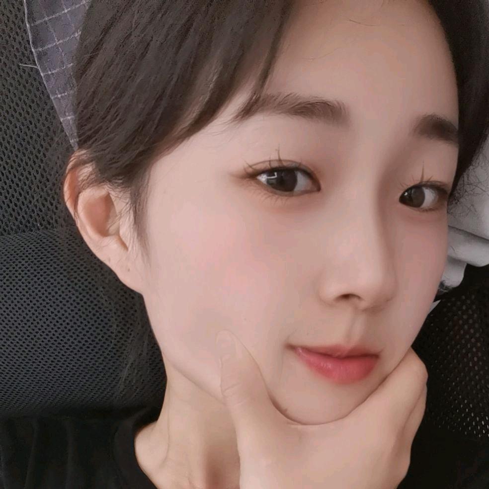 红豆(   ˊ ᵕ ˋ 💦)