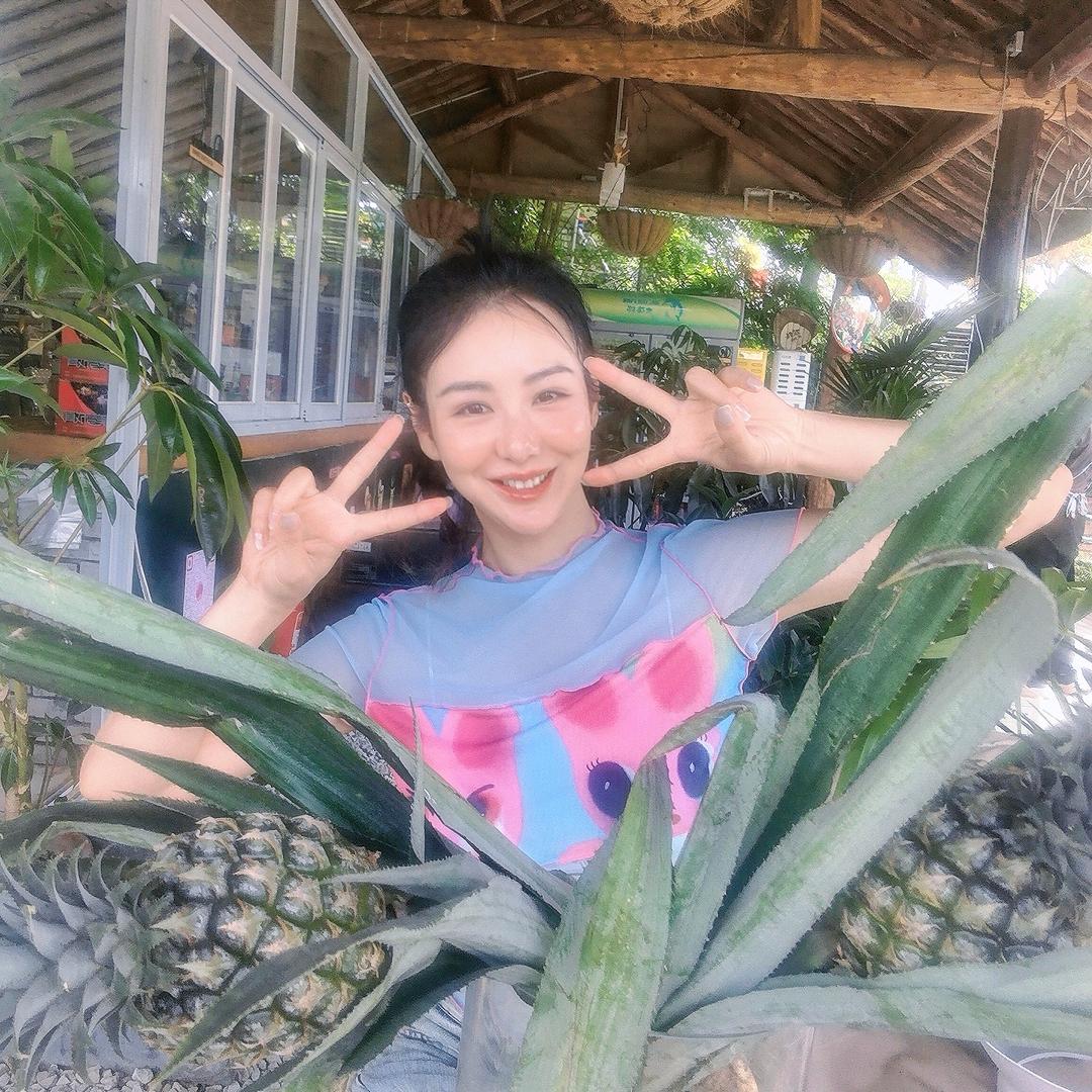 六辣子茶咖户外音乐餐厅