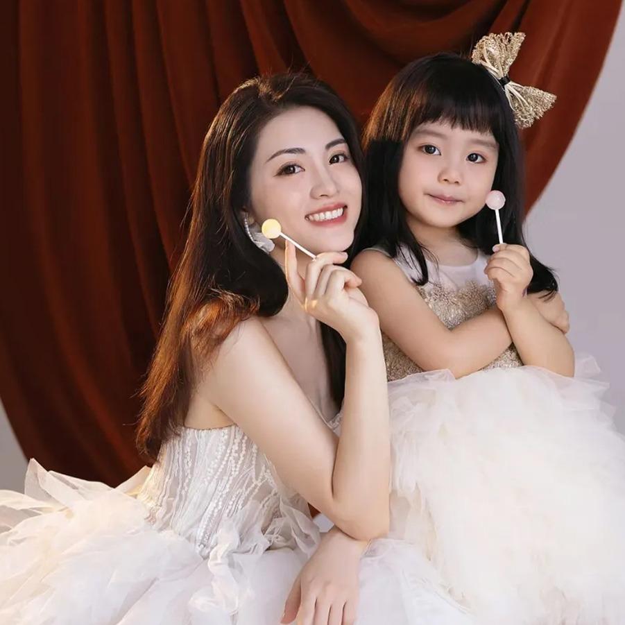 巴林右旗大板顽皮仔摄影