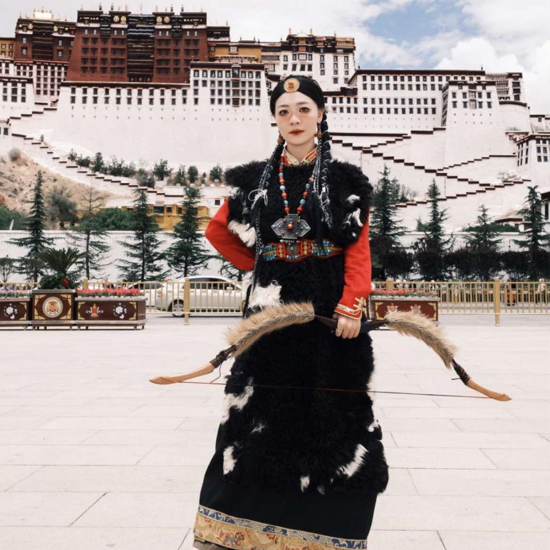 铂芙艺术壁材（如皋店）