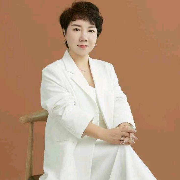 呼市减龄眉型设计.孙老丝（唐金美学）