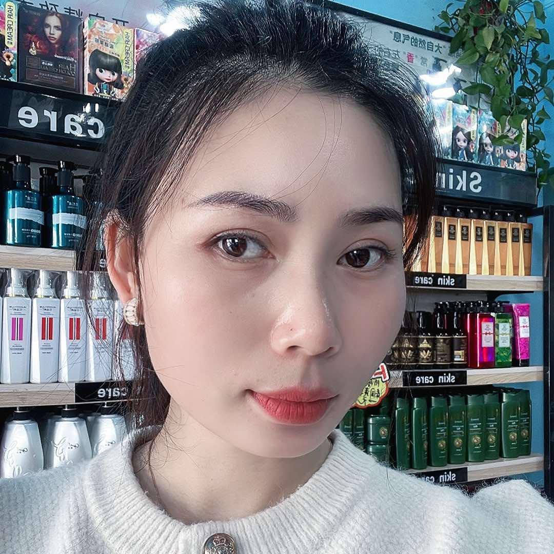 皮营自然堂爱丽