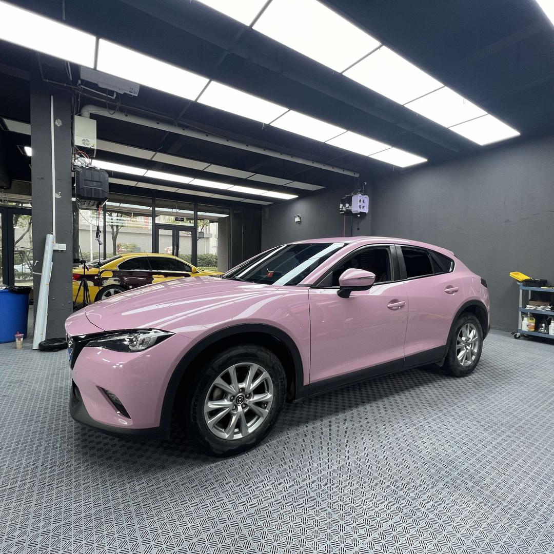 黄石汽东来车改工作室