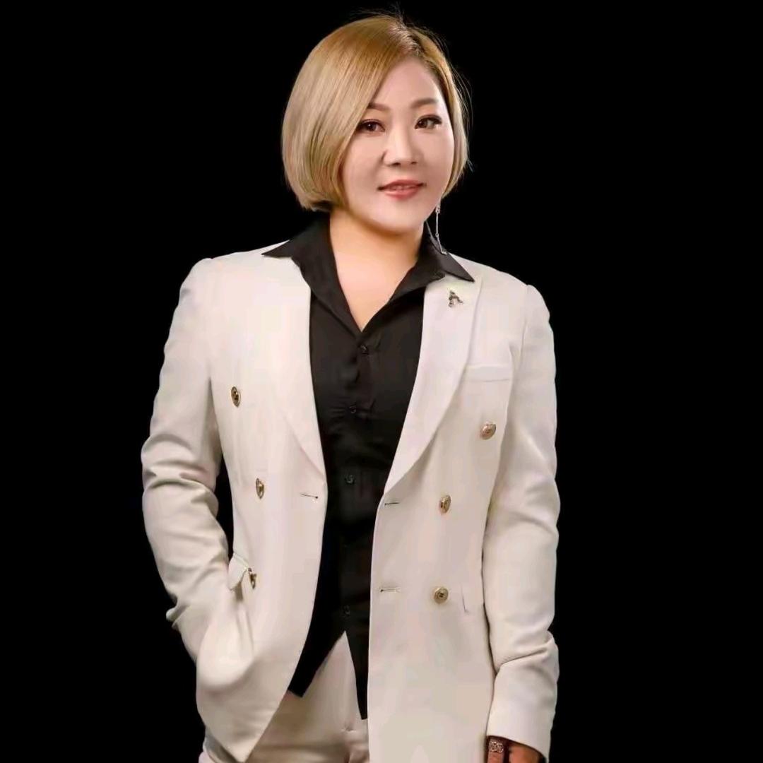 龙城蓝洁丨欧庙手机卖场