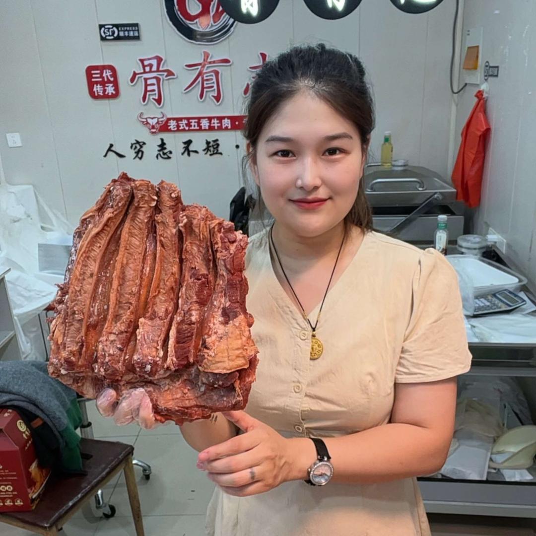 骨有志牛肉麻椒鸡