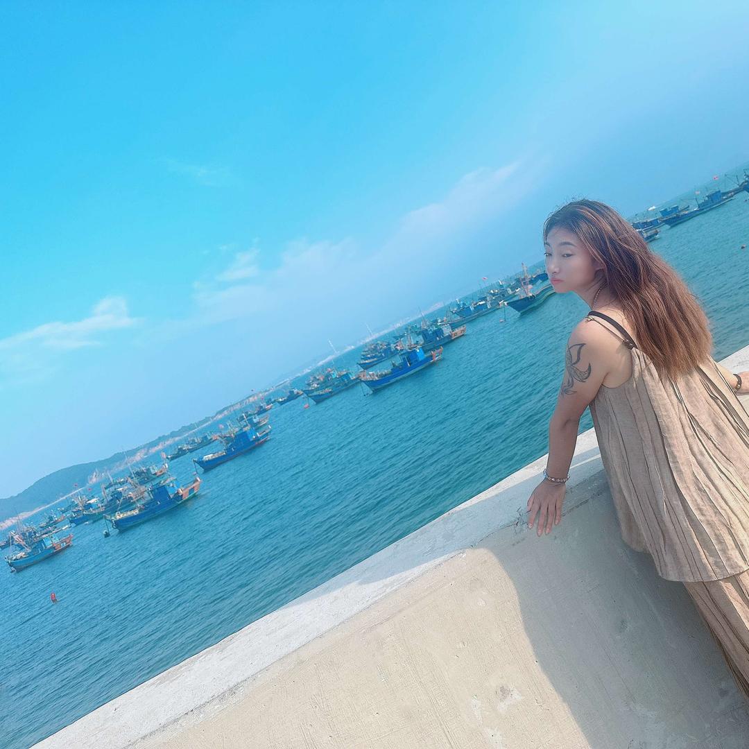 Aaa菲妹儿