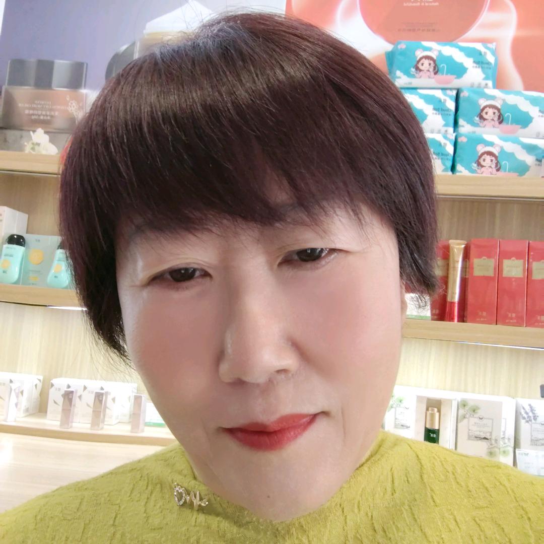 新和蝶美美容美体服务馆