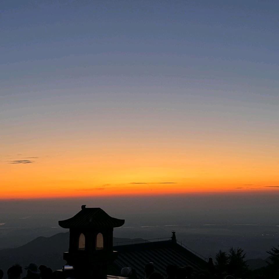 南岳衡山朝夕名宿