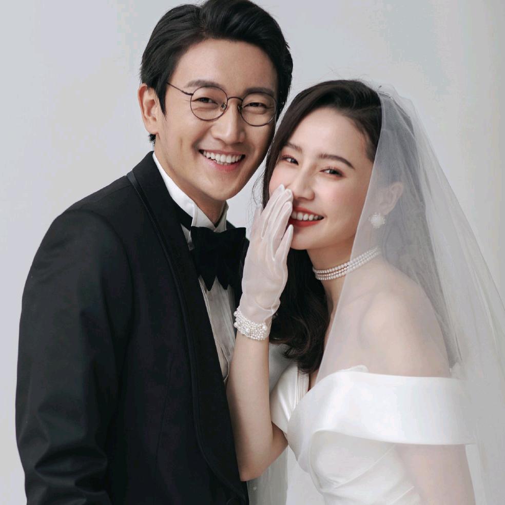 安阳红盖头婚纱摄影