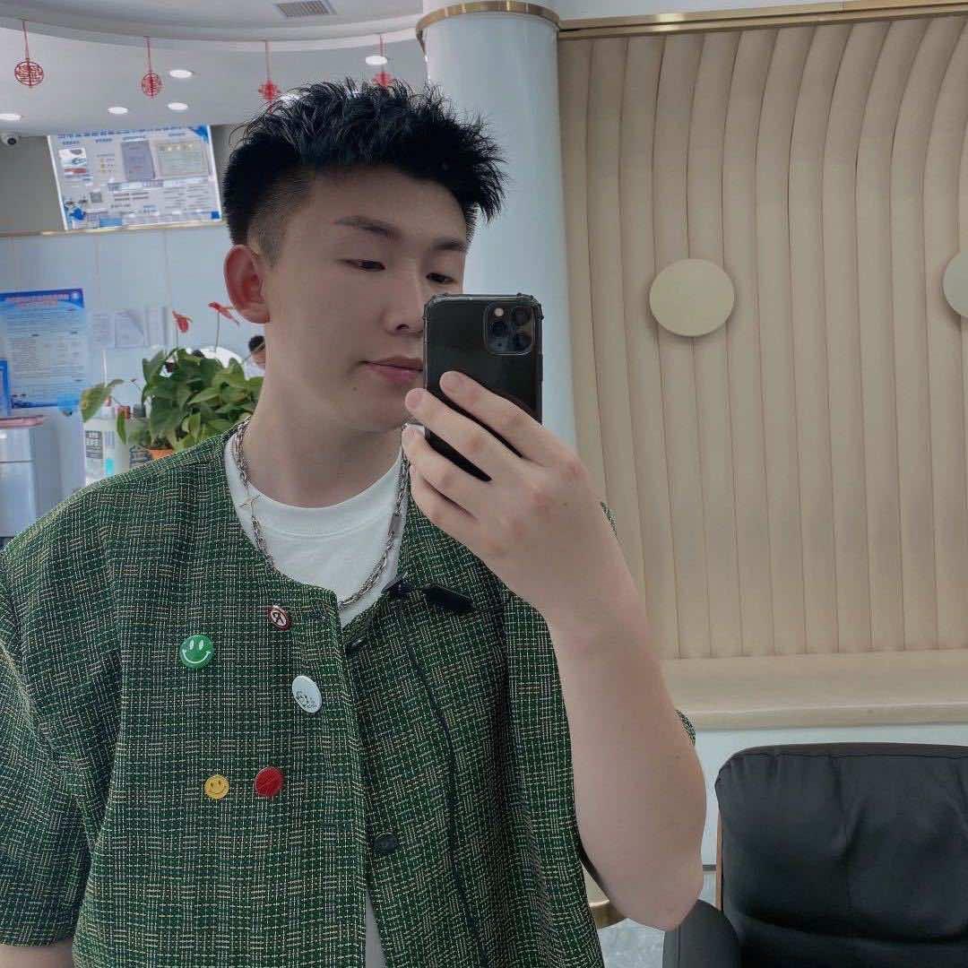 审美秦聪(专业接发)