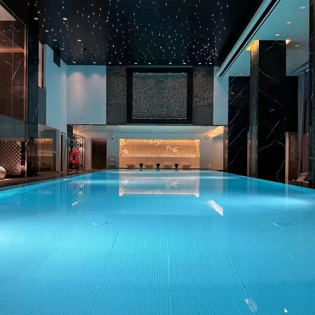 思迈健身游泳贺经理