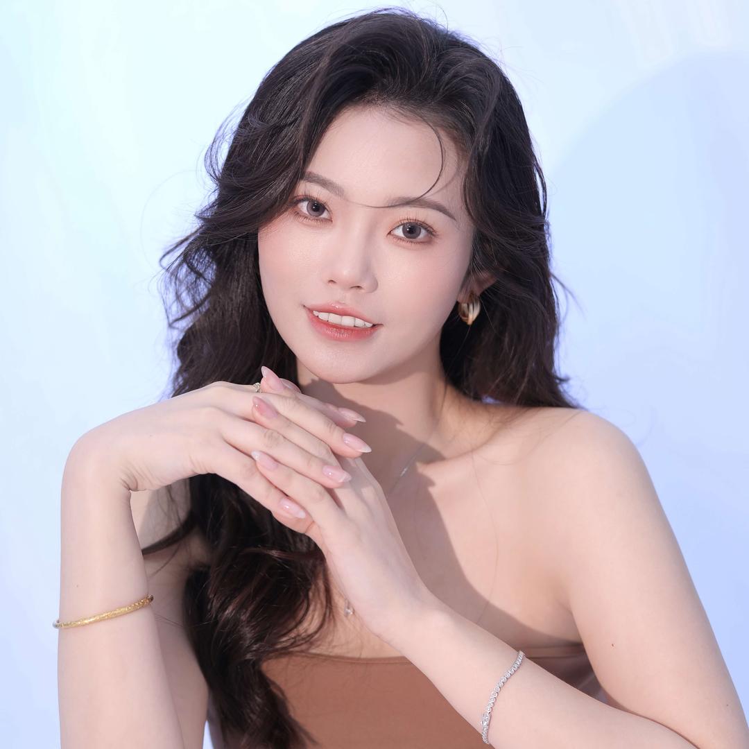 姿羽·普宁壹颜骨相美学