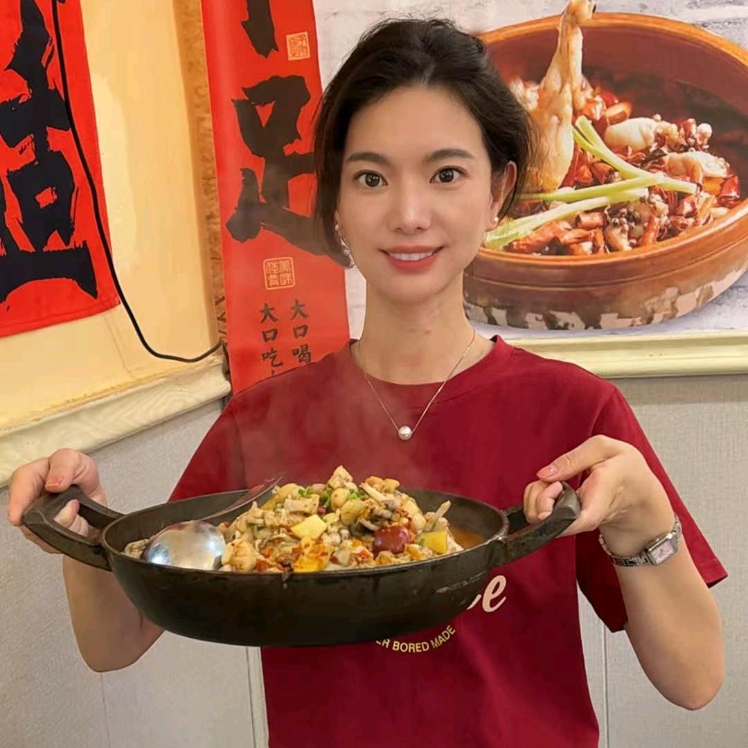 跳跳蛙恋上咕噜鱼