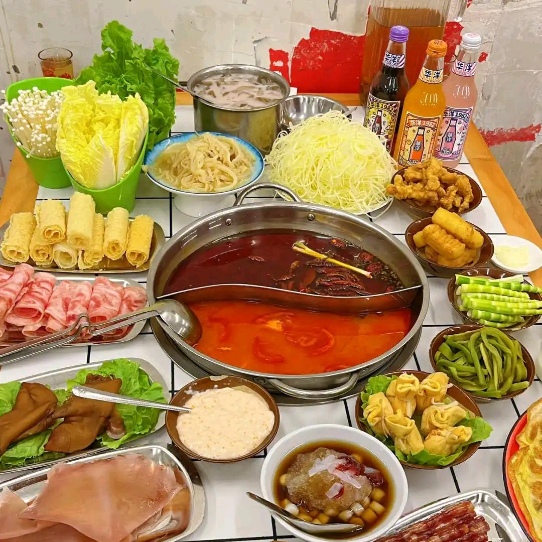 红九九酸汤火锅官方号