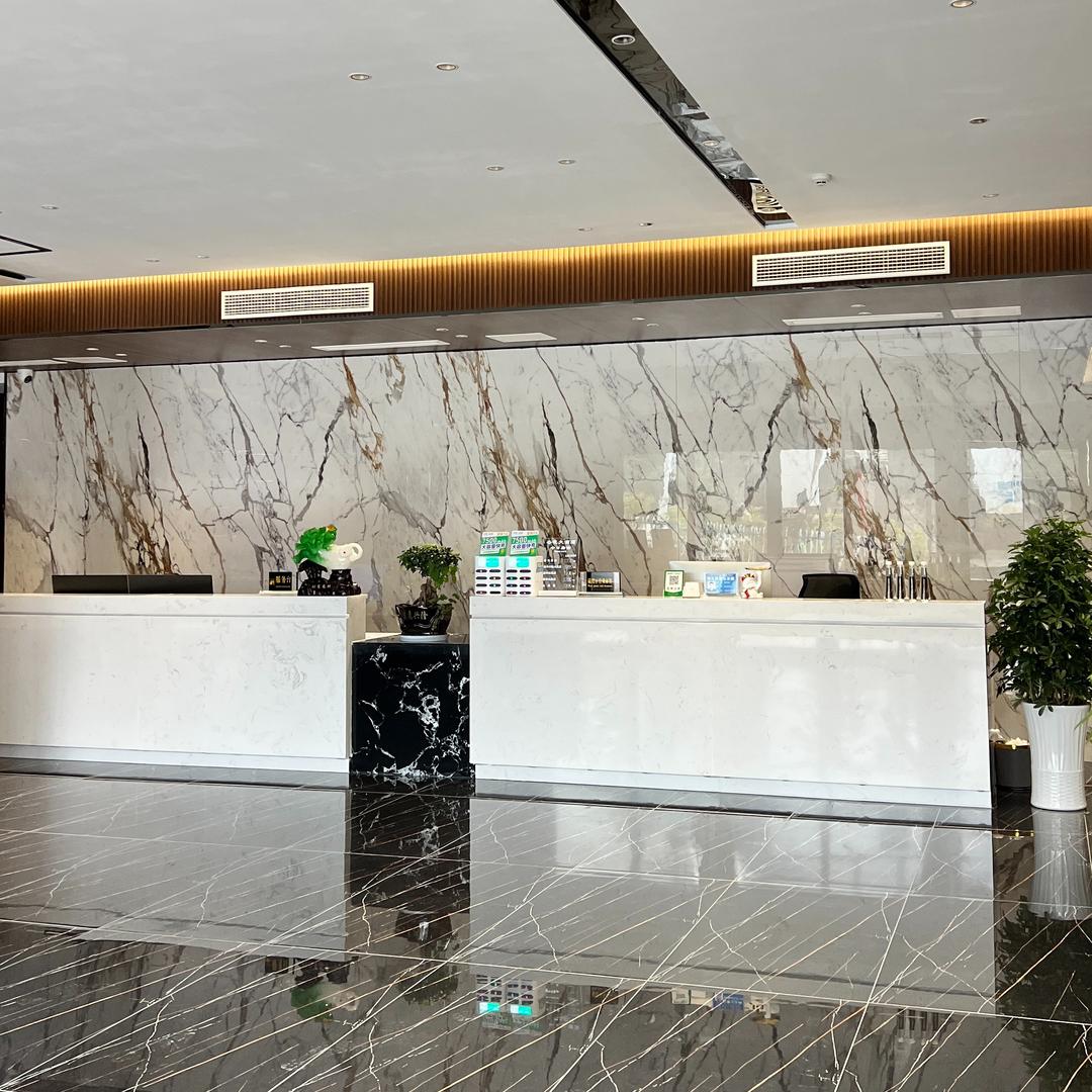 谷花大酒店