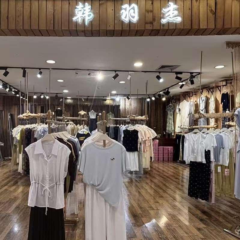 许昌韩羽杰依古淳女装